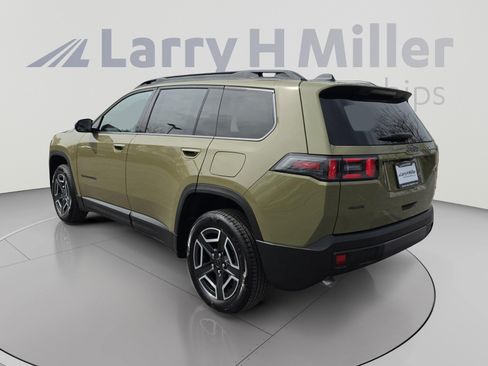 New 2026 Jeep Cherokee Laredo AWD/4WD image 3