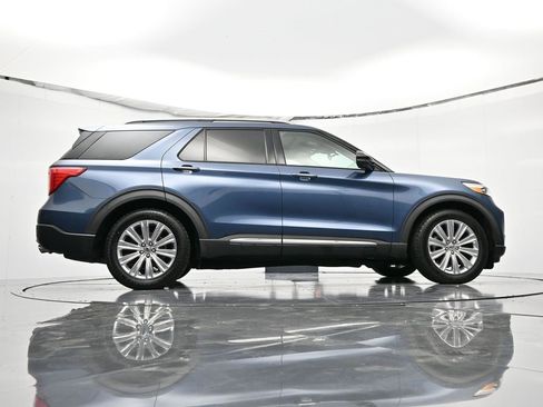 Used 2020 Ford Explorer Limited w/ Class III Trailer Tow Package image 43