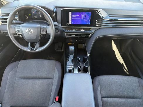 Used 2025 Toyota Camry LE FWD image 9