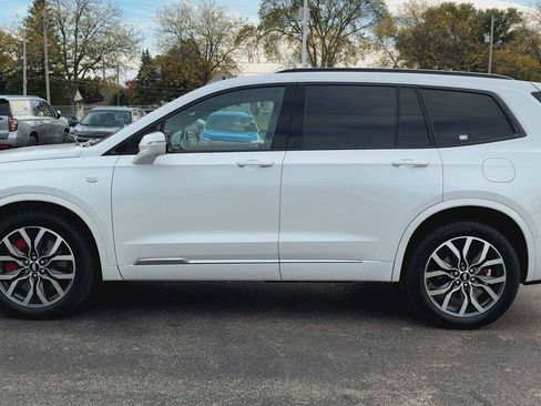 Certified 2023 Cadillac XT6 Sport w/ Technology Package image 5