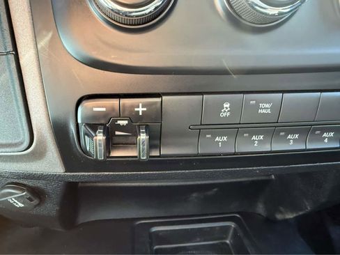 Used 2016 RAM 5500 Tradesman w/ Payload Upgrade Package AWD/4WD image 25