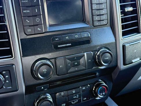 Used 2018 Ford F150 XLT w/ Equipment Group 301A Mid AWD/4WD image 29