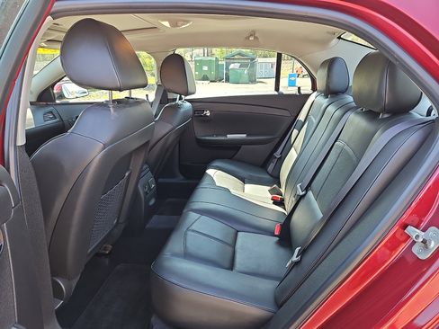 Used 2011 Chevrolet Malibu LTZ w/ HFV6 Engine Package image 10