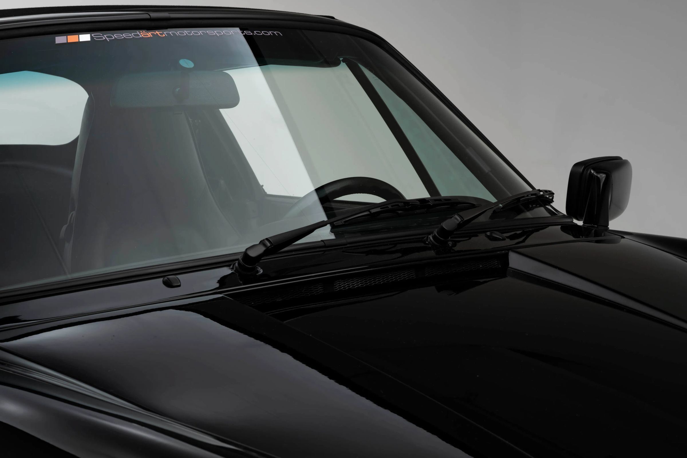 Used 1987 Porsche 911 Carrera RWD image 28
