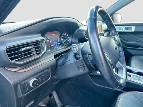 Used 2020 Ford Explorer Limited AWD/4WD image 10