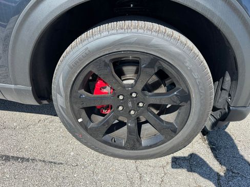 Used 2023 Ford Explorer ST w/ Equipment Group 401A AWD/4WD image 8