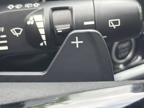 Used 2022 Nissan Pathfinder SL w/ Lighting Package (N92) AWD/4WD image 36