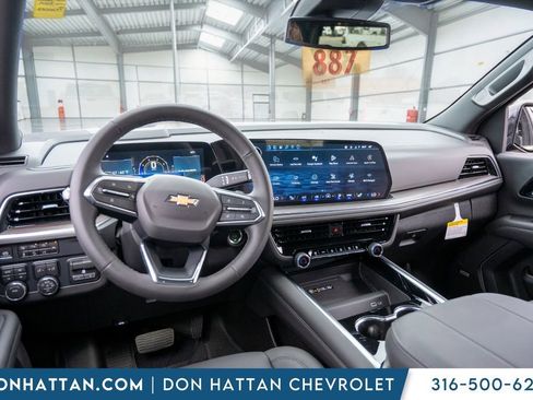 New 2026 Chevrolet Suburban LT w/ Comfort Package image 22