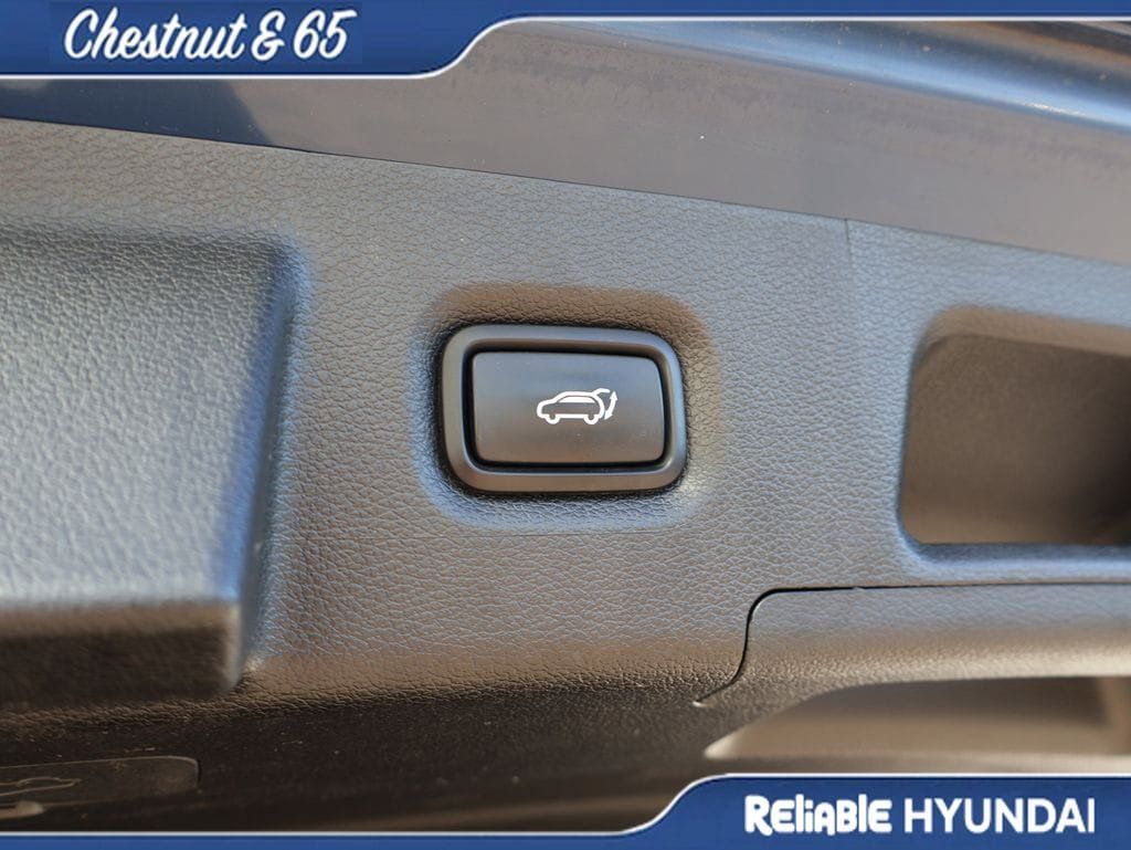 Used 2023 Hyundai Santa Fe SEL AWD/4WD image 16