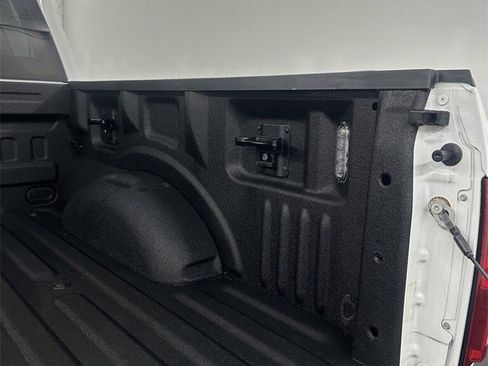 Used 2018 Ford F150 Lariat image 34