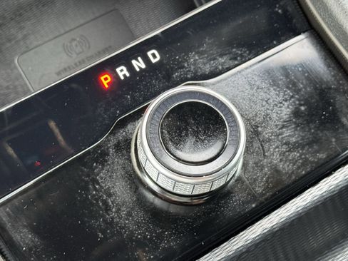 Used 2025 Jeep Grand Cherokee Altitude image 21