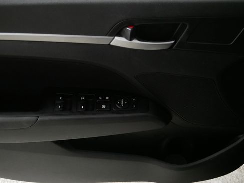 Used 2019 Hyundai Elantra SEL w/ Cargo Package image 19