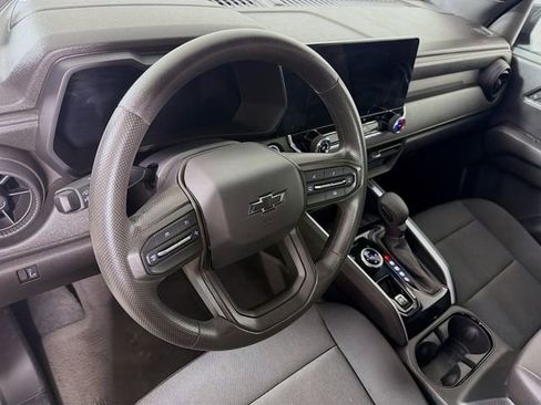 Used 2023 Chevrolet Colorado Trail Boss AWD/4WD image 13