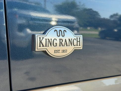 Used 2019 Ford F150 King Ranch w/ Equipment Group 601A Luxury AWD/4WD image 12