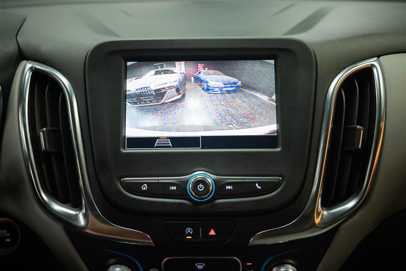 Used 2022 Chevrolet Equinox LT FWD image 23