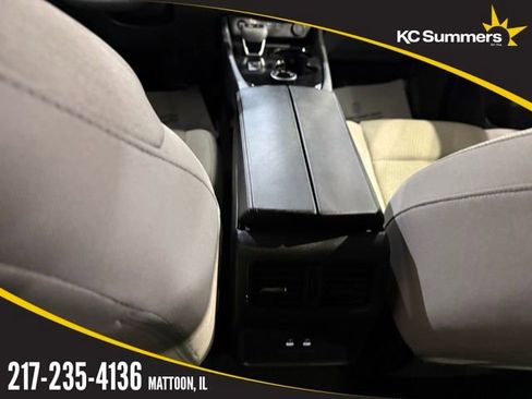 Certified 2025 Nissan Rogue SV image 26