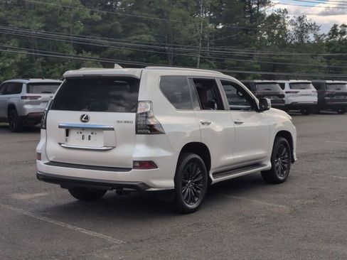 Used 2023 Lexus GX 460 Luxury w/ Sport Design Package AWD/4WD image 5