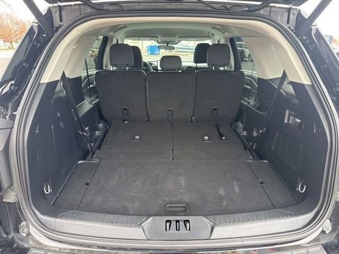 Certified 2025 Ford Explorer Active image 12