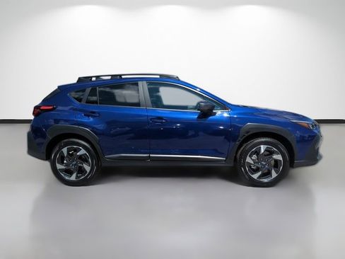Used 2025 Subaru Crosstrek 2.5i Limited image 3