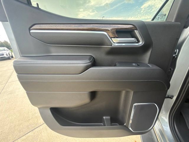 Used 2024 GMC Sierra 1500 Elevation AWD/4WD image 19