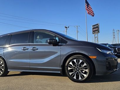 Used 2025 Honda Odyssey Elite
