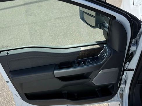 New 2026 Ford F350 Lariat image 15