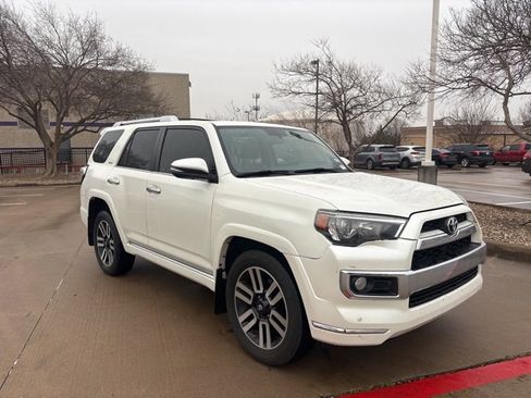 Used 2017 Toyota 4Runner Limited image 1