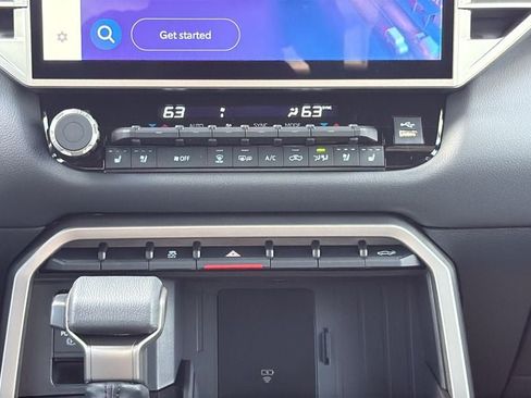 New 2026 Toyota Tundra Limited AWD/4WD image 24