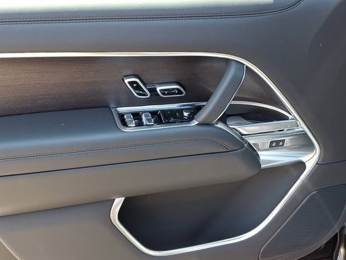 New 2026 Land Rover Range Rover SE AWD/4WD image 10