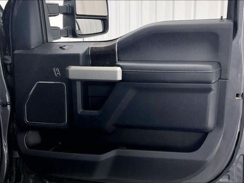 Used 2022 Ford F250 Lariat w/ Tremor Off-Road Package AWD/4WD image 21
