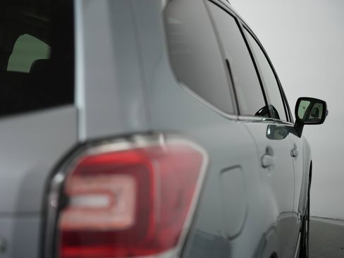 Used 2017 Subaru Forester 2.5i Touring w/ Protection Package #2 image 66