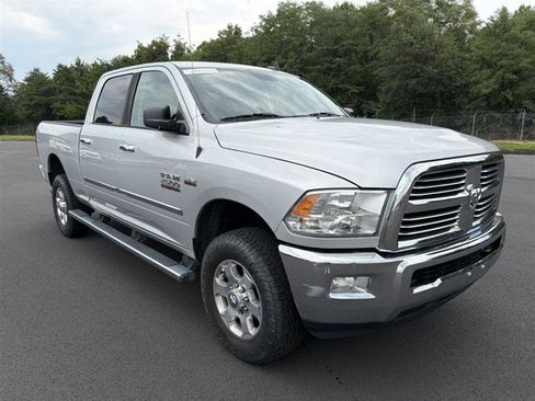 Used 2016 RAM 2500 Big Horn AWD/4WD image 3