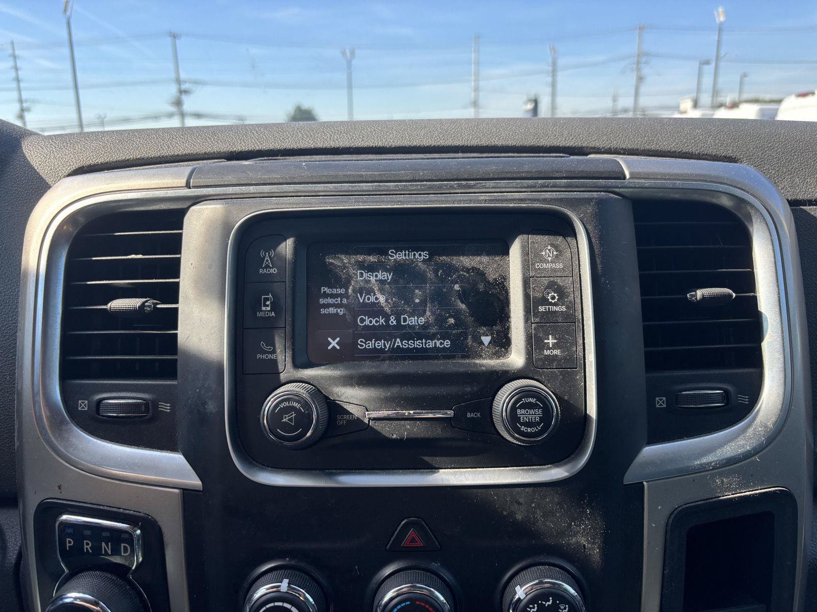 Used 2017 RAM 1500 Classic SLT AWD/4WD image 21