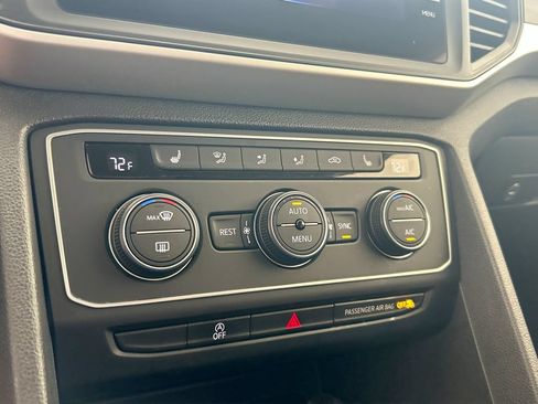 Used 2021 Volkswagen Atlas SE FWD image 26