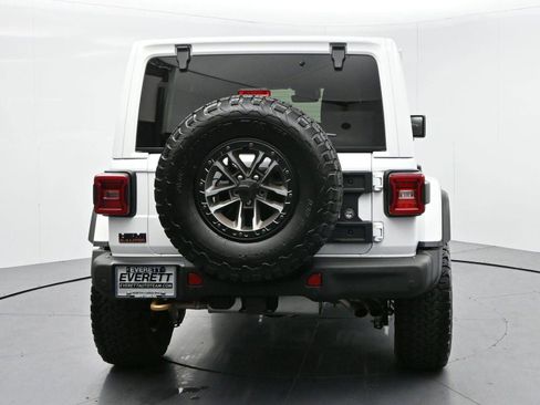 Used 2024 Jeep Wrangler Unlimited Rubicon 392 image 3