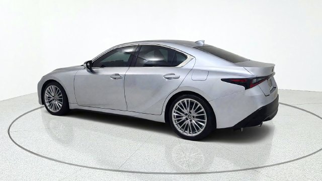 Used 2023 Lexus IS 300 w/ Premium Package RWD image 5