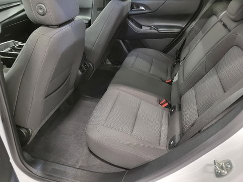 Used 2025 Chevrolet Equinox LT image 21