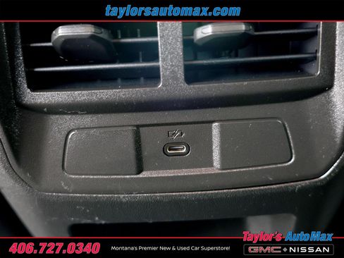 Used 2024 Chevrolet Colorado LT w/ LT Convenience Package II AWD/4WD image 27