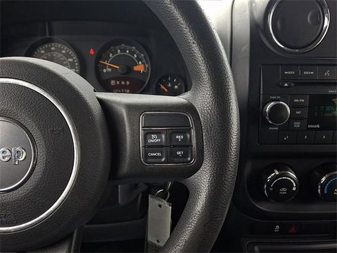 Used 2016 Jeep Patriot Sport w/ Power Value Group image 20