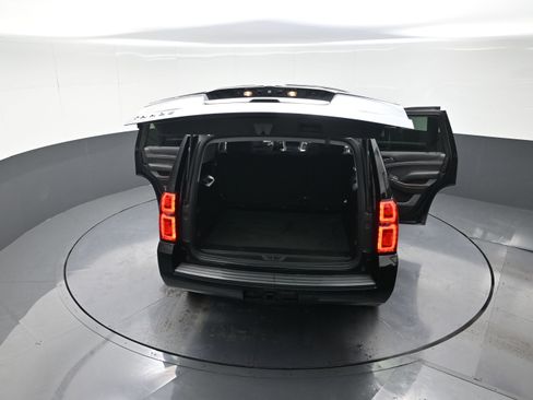 Used 2019 Chevrolet Tahoe LS w/ Enhanced Driver Alert Package image 13