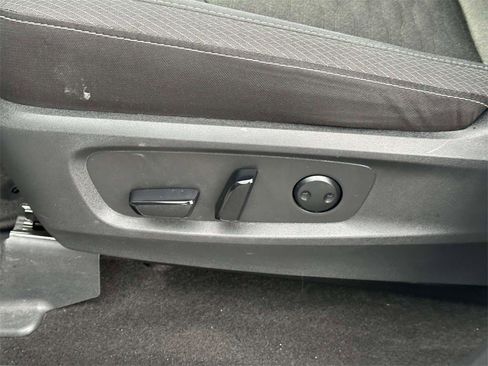 Certified 2024 Nissan Pathfinder SV image 20