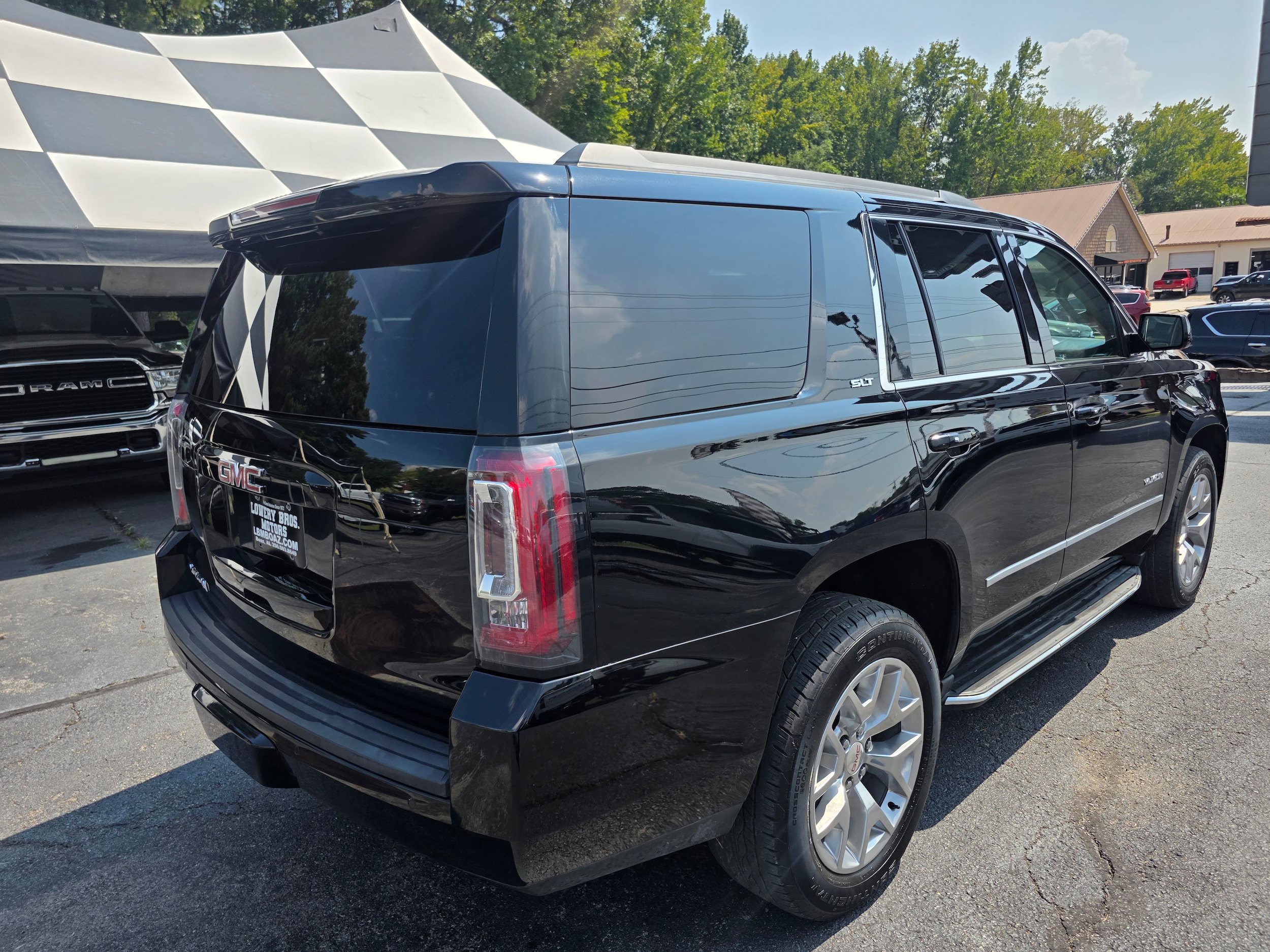 Used 2017 GMC Yukon SLT w/ Open Road Package RWD image 5
