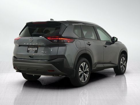 Used 2023 Nissan Rogue SV w/ SV Premium B Package AWD/4WD image 5
