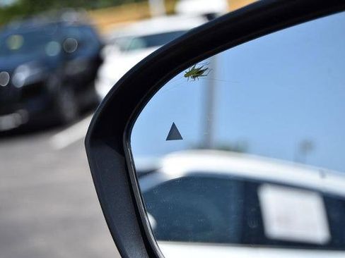 New 2025 Nissan Kicks SR image 10