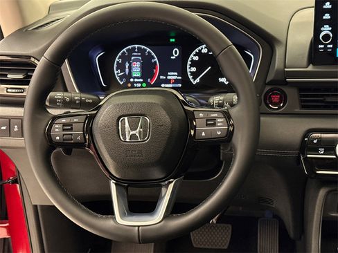 New 2025 Honda Pilot Touring image 17