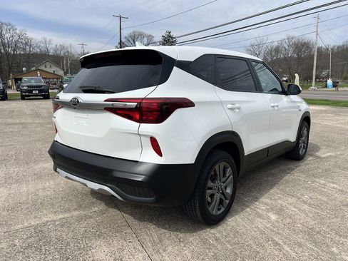 Used 2021 Kia Seltos LX image 22