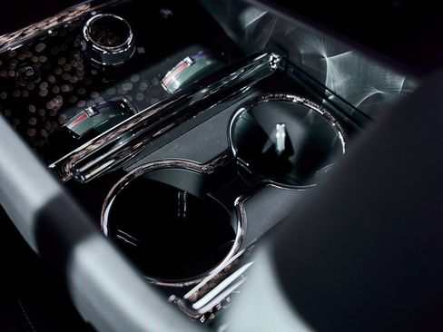 Used 2025 Rolls-Royce Spectre w/ Leather Finishing Pack image 47