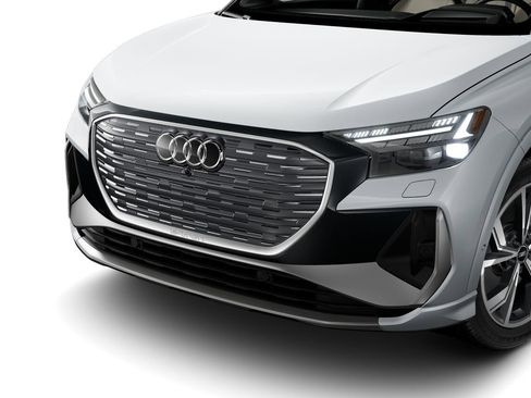 Certified 2023 Audi Q4 e-tron Prestige AWD/4WD image 6