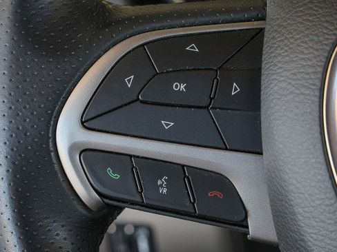 Used 2020 Dodge Durango SXT w/ 3rd Row Seating Group RWD image 25