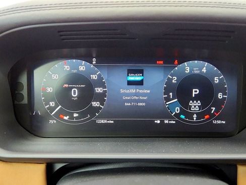 Used 2023 Land Rover Discovery HSE R-Dynamic AWD/4WD image 15